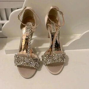 Badgley Mischka Collection Badgley Mischka Crystal Embellished great condition